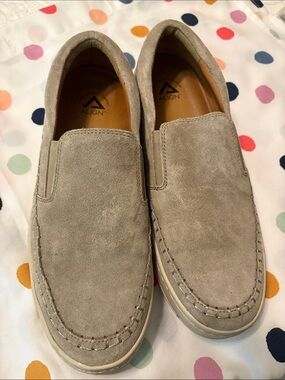 Men’s Suede Slip-On Loafers in Taupe by Align size 11M
